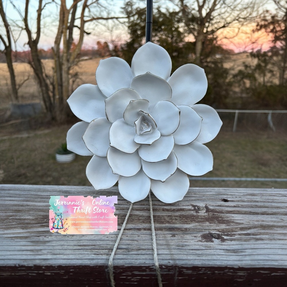 Hobby Lobby White Metal Flower Wall Hanging Home Decor